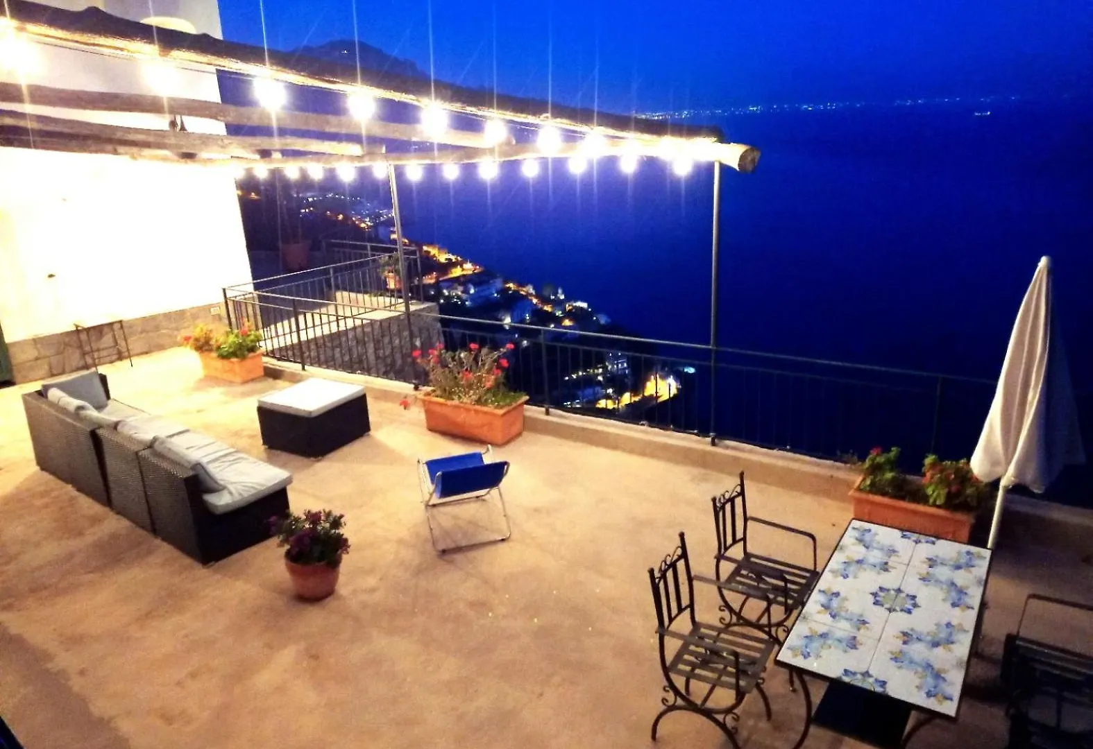 Villa Alba D'Amalfi - The Dawn One Step From The Heaven شقة