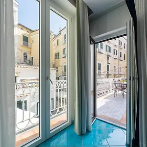 Ammore Apartment